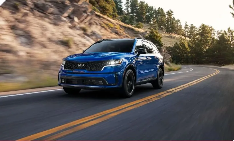 Kia Sorento Hybrid 2023 có giá 36.690 USD. Ảnh: Motorbiscuit.