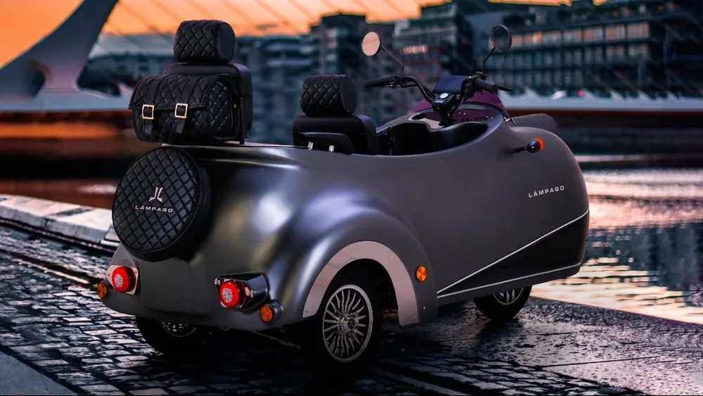 Chiếc xe này phù hợp chạy trong thành phố đông đúc. Ảnh: Autoevolution. Chiếc xe này phù hợp chạy trong thành phố đông đúc. Ảnh: Autoevolution.