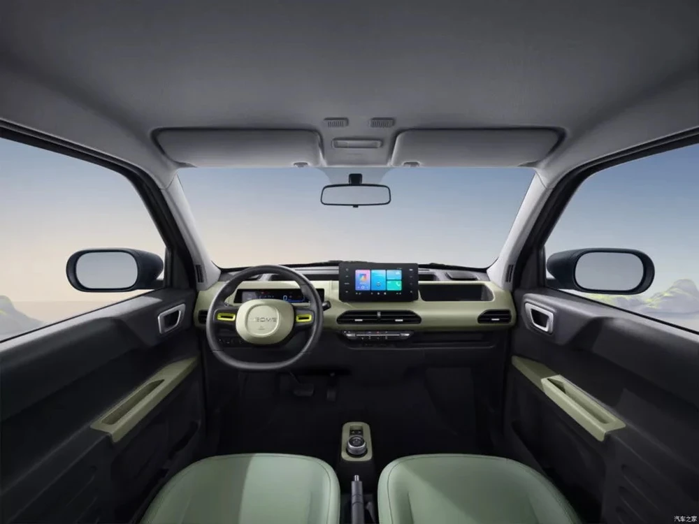 Các điểm nhấn màu xanh lá chanh khiến nó càng trở nên độc và lạ. Ảnh: Carscoops.