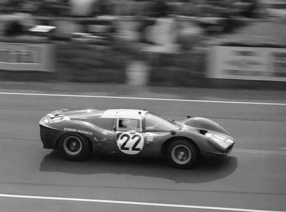 Ferrari 412P Berlinetta. Ảnh: Motorbiscuit. Ferrari 412P Berlinetta. Ảnh: Motorbiscuit.
