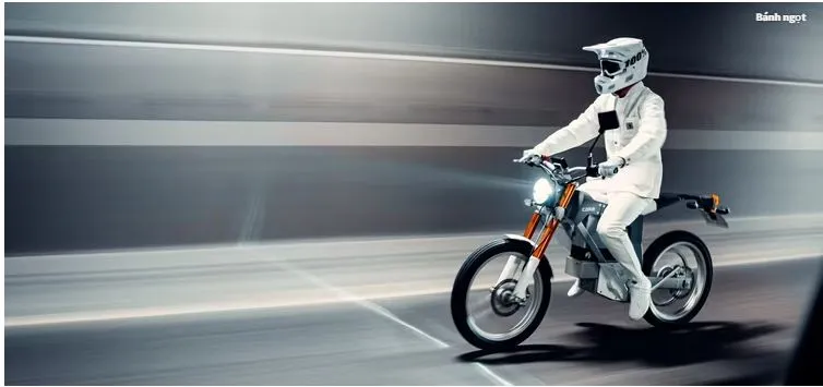 Cake Kalk& có giá hơn 330 triệu đồng. Ảnh: Topspeed. Cake Kalk& có giá hơn 330 triệu đồng. Ảnh: Topspeed.