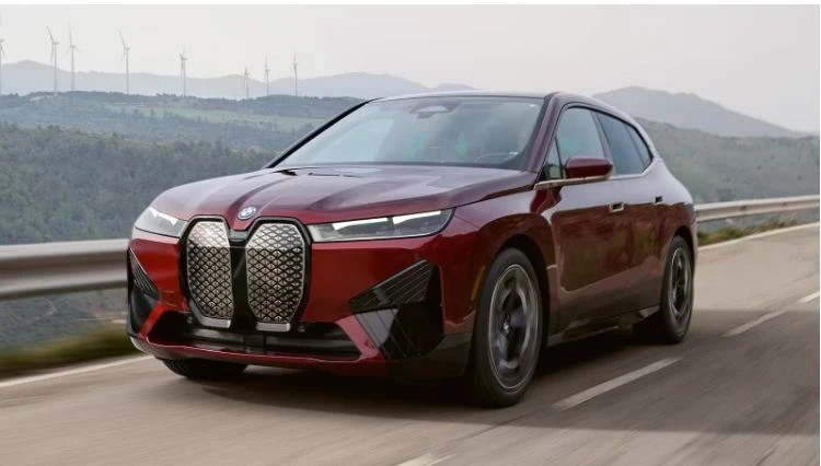 Động cơ đồng bộ kích thích bằng điện có ở hầu hết các mẫu xe điện của BMW. Ảnh: Topspeed. Phan -biet- ba- loai-dong-co-oto-dien-va-cach-chung-hoat-dong-2.JPG