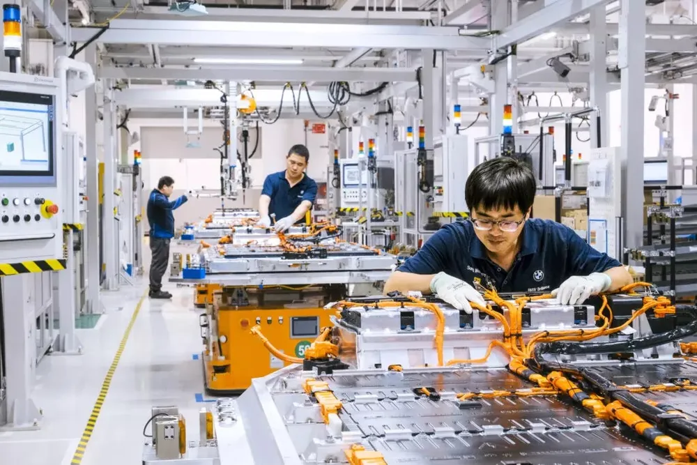 Cuoc-dieu-tra-tro-cap-cua- Chau- au -giam- sat-oto-duoc-san-xuat-tai- Trung- Quoc-2.jpg