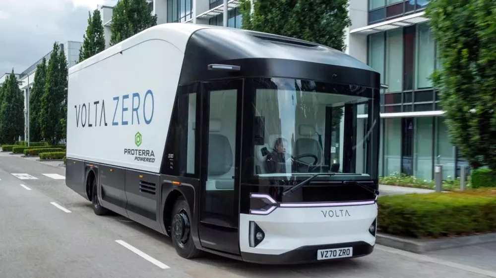 Volta nhà sản xuất xe tải điện Zero, đã nộp đơn xin phá sản vì khó khăn với nhà cung cấp pin và các nhà đầu tư. Ảnh: Carscoops. Nha-san-xuat-xe-tai-diẹn- Volta -nop-don-xin-pha-san.jpg