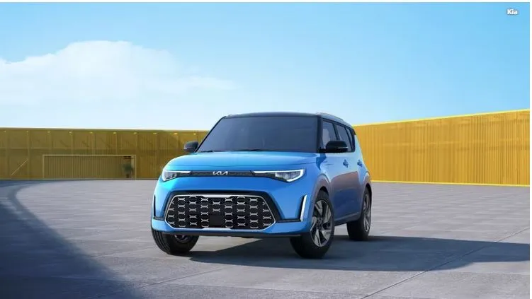 Kia Soul 2023 có giá khởi điểm 19.890 USD (khoảng 485 triệu đồng). Ảnh: Topspeed. Top-mau-xe-o-to-tienj-nghi-gia-re-và tiet-kiem-nhieu-lieu-.Kia Soul 2023 JPG.JPG