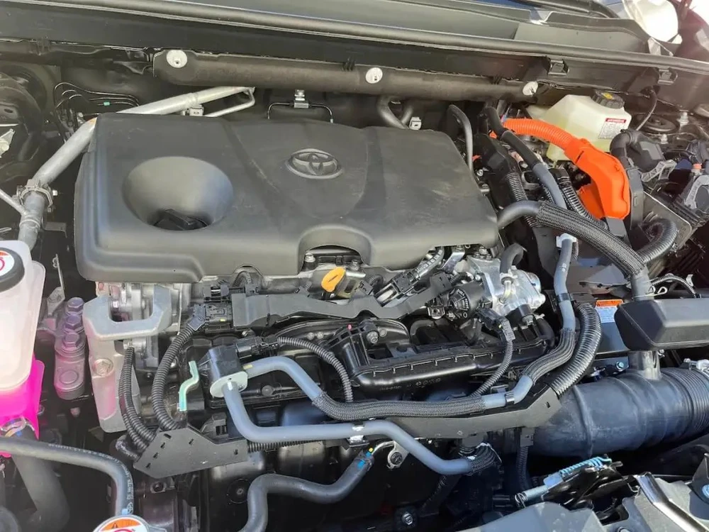 2023 Toyota RAV4 Phiên bản Hybrid Woodland. Ảnh: Motorbiscuit. 7- thach- thuc- cua -viec -so- huu -xe -hybrid-2.jpg