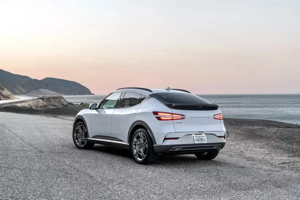 Hyundai đã bán được 51.564 Ioniq 5 xe điện tại Mỹ trong 10 tháng đầu năm trong khi Kia bán được 26.208 chiếc. Ảnh: Carscoops. Hyundai đã bán được 51.564 Ioniq 5 xe điện tại Mỹ trong 10 tháng đầu năm trong khi Kia bán được 26.208 chiếc. Ảnh: Carscoops.