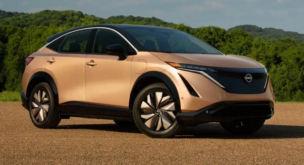 Mot-so-mau-xe-dien-co-pham-vi-haot-dong-ngan-nhat-Nissan Ariya Engage E-4ORCE .jpg