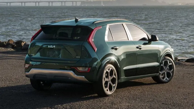 Top-mau-SUV- hybrid -hien-dai-va-gia-ca-phai-chang-Kia Niro Hybrid 2024.JPG