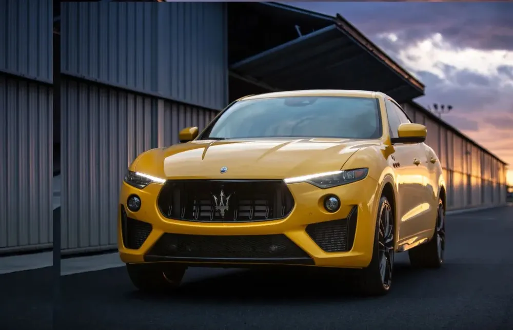 Maserati Levante 2023. Ảnh: Motorbiscuit. Day-la-mau- SUV-co-muc-khau-hao-khung-khiep-trong-nam-2023-Maserati Levante 2023.jpg