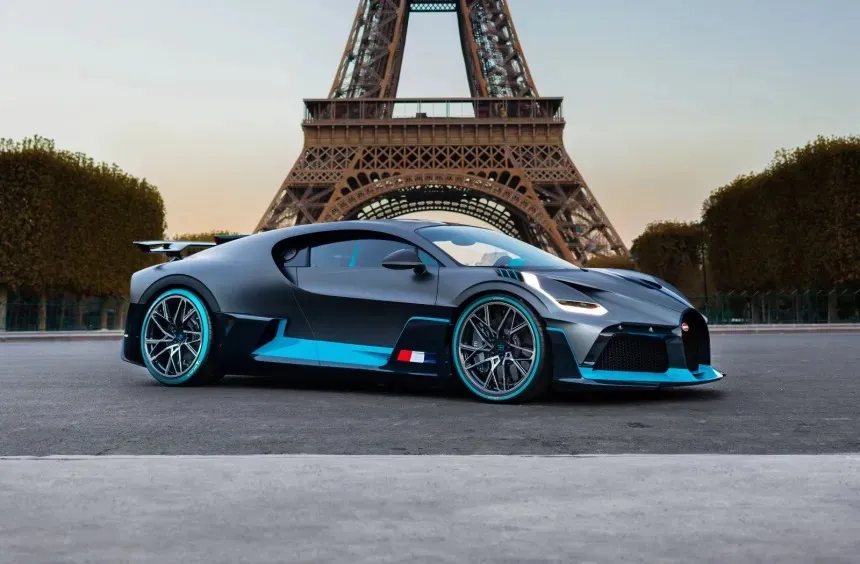 Top 5 siêu xe chạy bằng động cơ đốt trong mạnh mẽ nhất.jpg