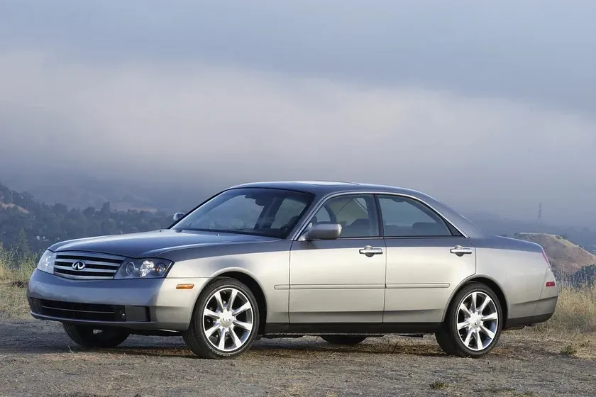 Top mẫu sedan tuyệt đẹp mà bạn có thể mua đi chơi tết.jpg