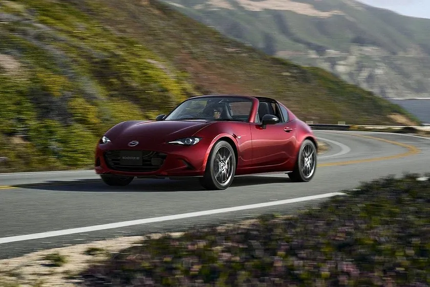 Những mẫu xe ô tô số sàn khiến nhiều người mê mẩn.jpg