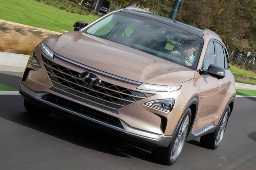 Công ty ô tô Hyundai dự định sử dụng AI và phần mềm để tạo ra một “hệ sinh thái di động lấy người dùng làm trung tâm”. Ảnh: Hyundai. Hyundai sẽ sản xuất hydro từ nhựa và chất thải.jpg