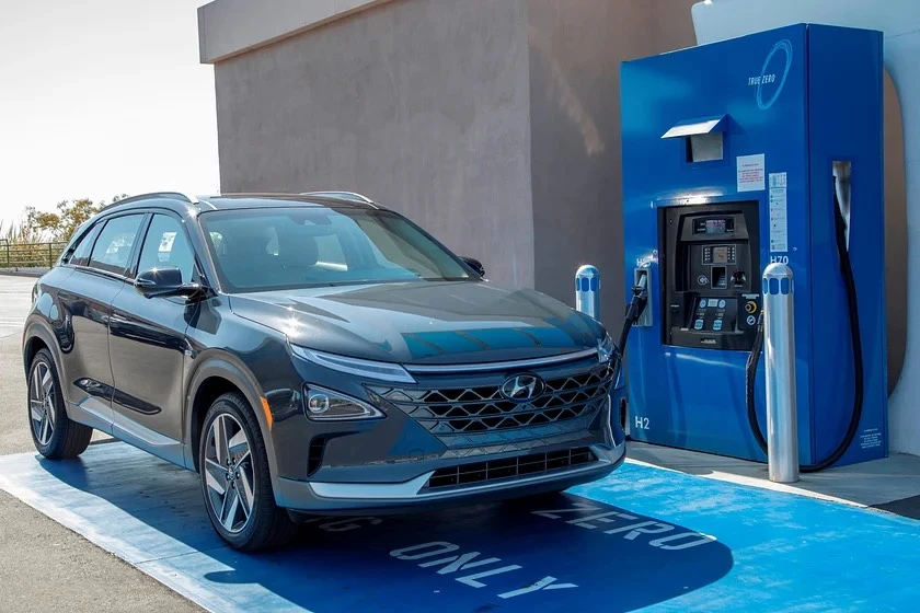 Hyundai sẽ sản xuất hydro từ nhựa và chất thải vì tiềm năng của hydro cho ngành ô tô. Ảnh: Hyundai. Hyundai sẽ sản xuất hydro từ nhựa và chất thải.jpg