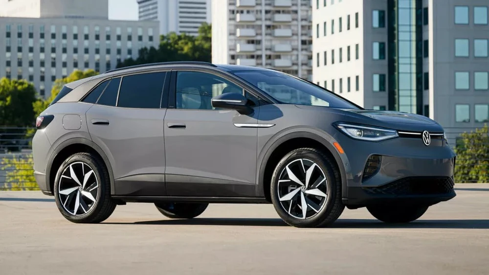 Hiện nhiều thương hiệu ô tô đang chậm lại việc sản xuất xe điện thì Volkswagen vẫn có kế hoạch sản xuất 25 xe điện cho Mỹ. Ảnh: Volkswagen. Volkswagen vẫn có kế hoạch sản xuất 25 xe điện.jpg