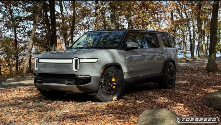 Một số xe SUV chạy điện nhanh nhất thế giới.JPG