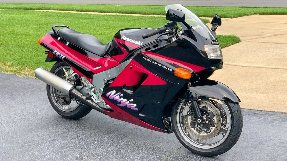 Top mẫu xe Kawasaki Ninja đẹp nhất từ ​​trước đến nay.jpg