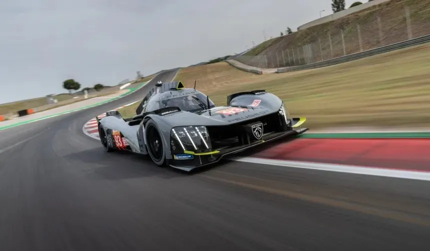 5 nhà sản xuất ô tô lâu đời nhất vẫn còn tồn tại cho đến ngày nay.jpg