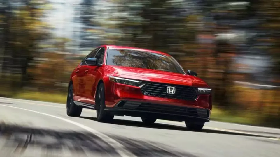 Xe hybrid sở hữu động cơ 4 xi-lanh. Ảnh: Honda. Những chiếc xe hybrid tốt nhất để mua.jpg