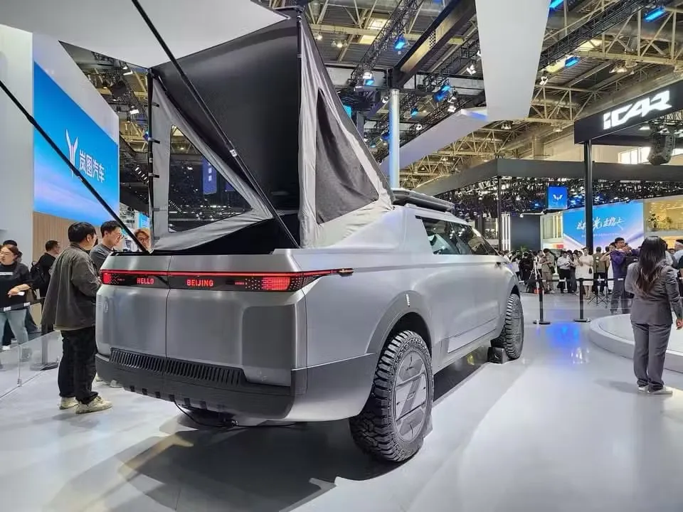 Nhà sản xuất ô tô Trung Quốc sản xuất xe bán tải điện cạnh tranh với Tesla.jpg