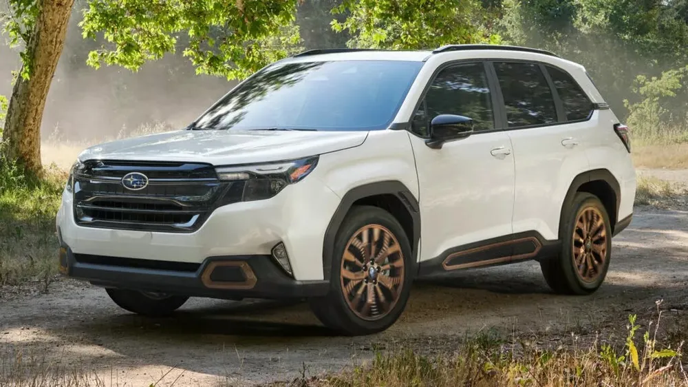 Subaru đã xác nhận rằng ba mẫu xe SUV hoàn toàn chạy bằng điện sẽ được phát triển vào năm 2026 với sự hỗ trợ của Toyota. Ảnh: Subaru. Subaru hợp tác với Toyota để sản xuất ba mẫu SUV điện mới.jpg