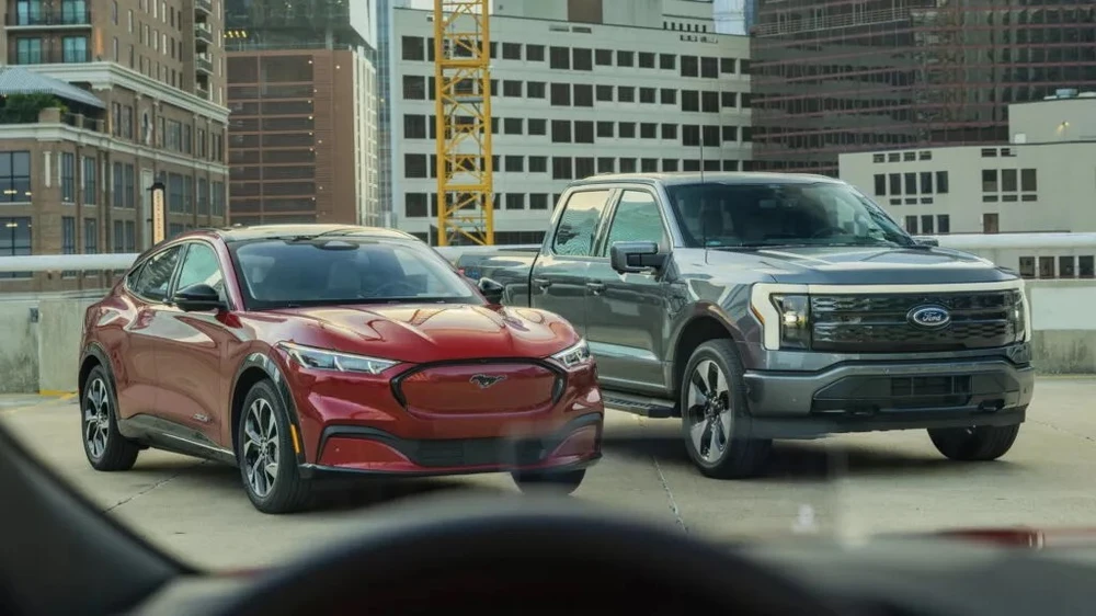 Thương hiệu Ford tạm dừng đầu tư xe điện.jpg