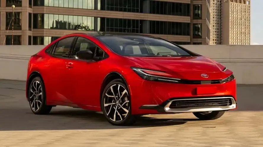 Mới đây, nhà sản xuất Toyota vừa công bố lợi nhuận kỷ lục mặc dù doanh số giảm. Ảnh: Toyota. Tại sao nhà sản xuất Toyota doanh số bán hàng giảm nhưng vẫn đạt lợi nhuận kỷ lục.jpg