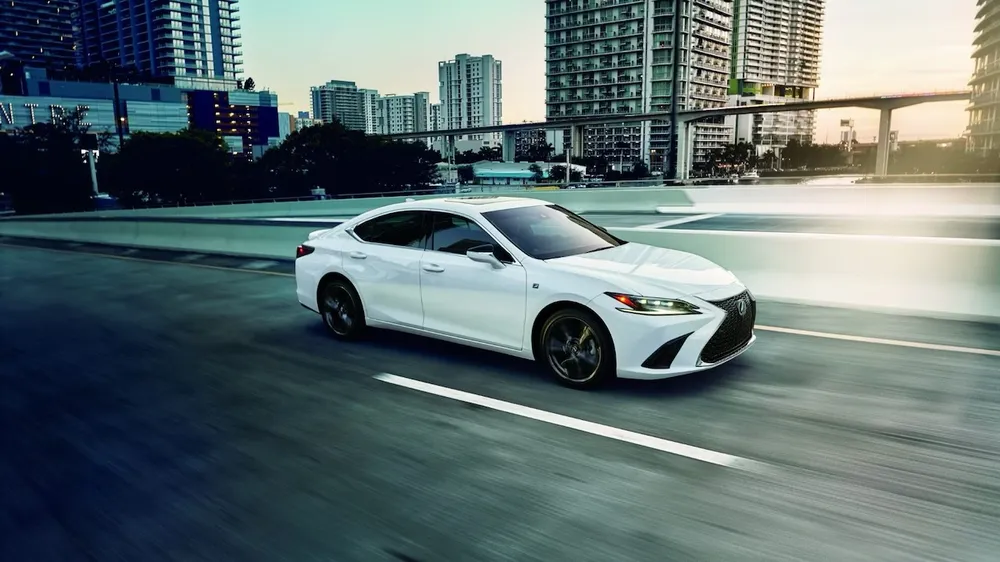Đây là một trong những ô tô Nhật Bản có điểm tin cậy là 85/100. Ảnh: Lexus. Những chiếc ô tô Nhật Bản đáng tin cậy nhất năm 2024.jpg
