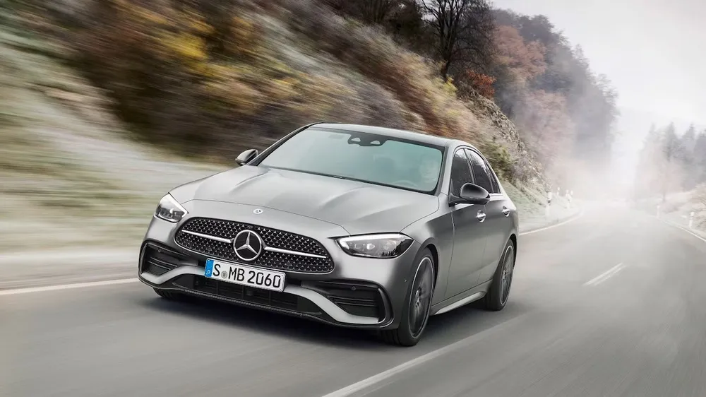 Xe hybrid thời trang này là mẫu xe bán chạy nhất mọi thời đại của Mercedes. Ảnh: Mercedes. Đây là những chiếc xe hybrid thời trang và thú vị khi lái.jpg