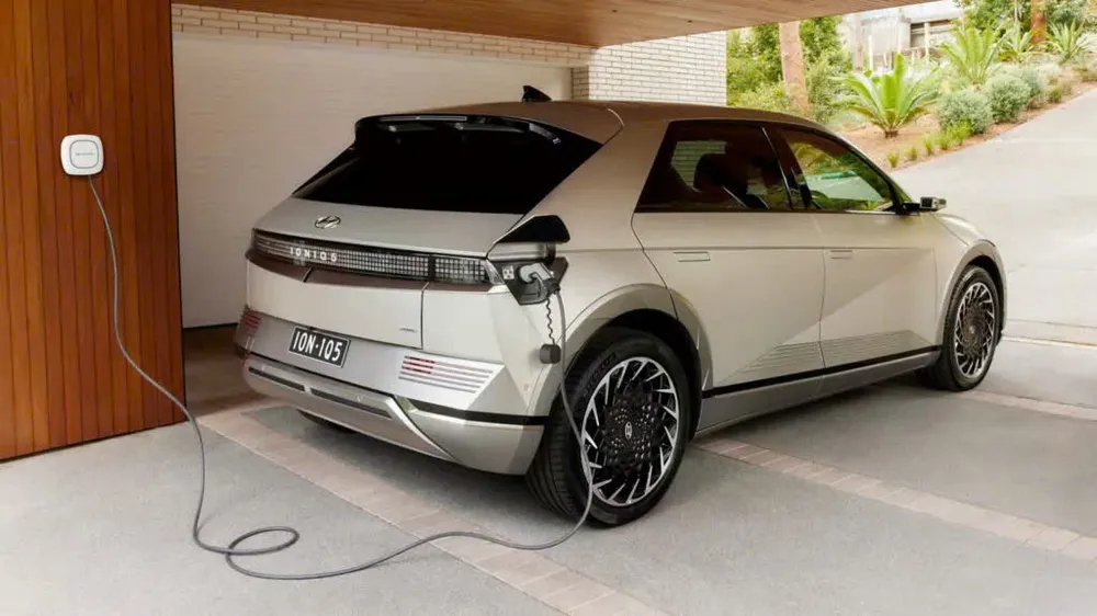 Hàn Quốc sẽ cấm ô tô điện có pin sạc đầy trên 90% đi vào bãi đỗ xe ngầm.jpg