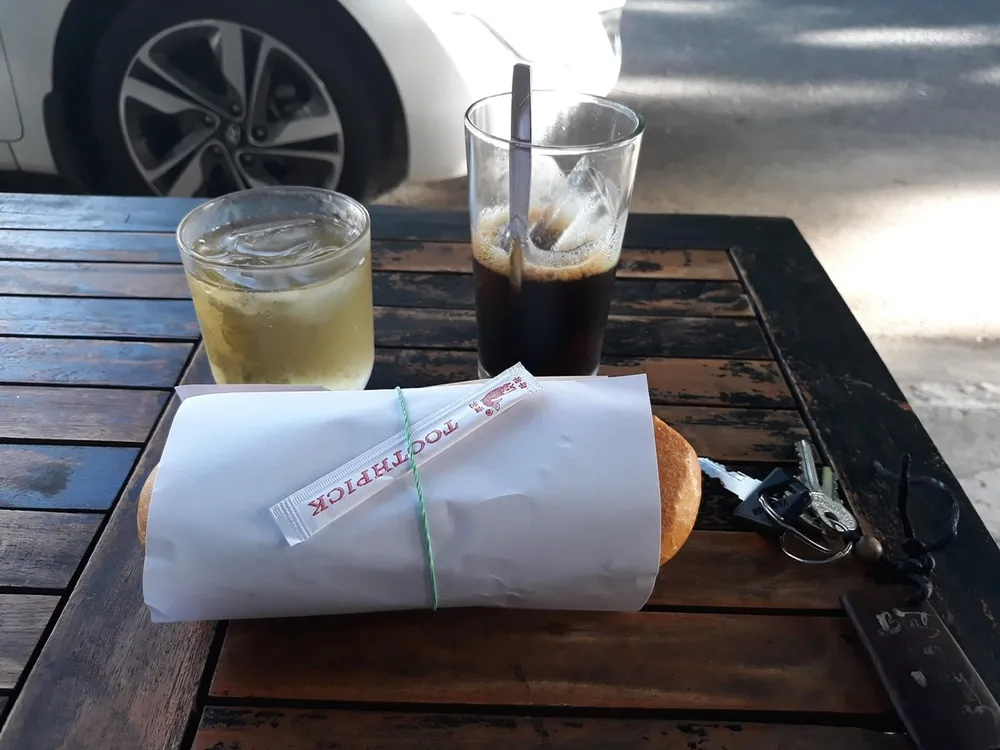 Uống cà phê để điều trị huyết áp?.jpg