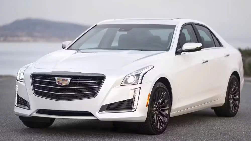 Tiết kiệm chi tiêu với những xe thể thao đã qua sử dụng đẳng cấp và hiệu suất.jpg