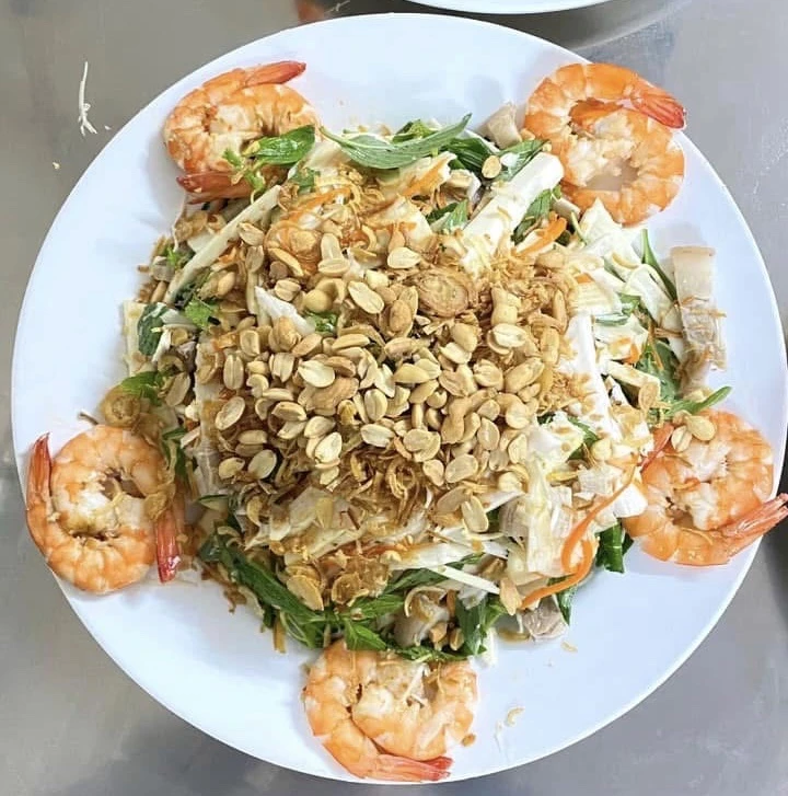 9 dấu hiệu cơ thể bạn đang 'kêu cứu' vì ăn quá nhiều muối.jpg