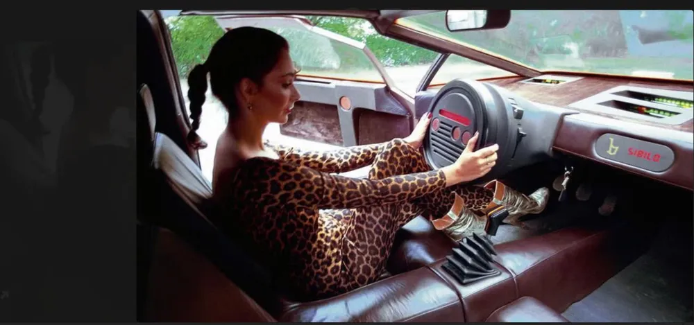 10 nội thất xe hơi độc đáo nhất từng được tạo ra.jpg