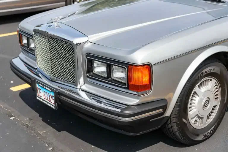 4 mẫu xe cổ điển mang phong cách 'thượng lưu' với giá dưới 380 triệu đồng.jpg