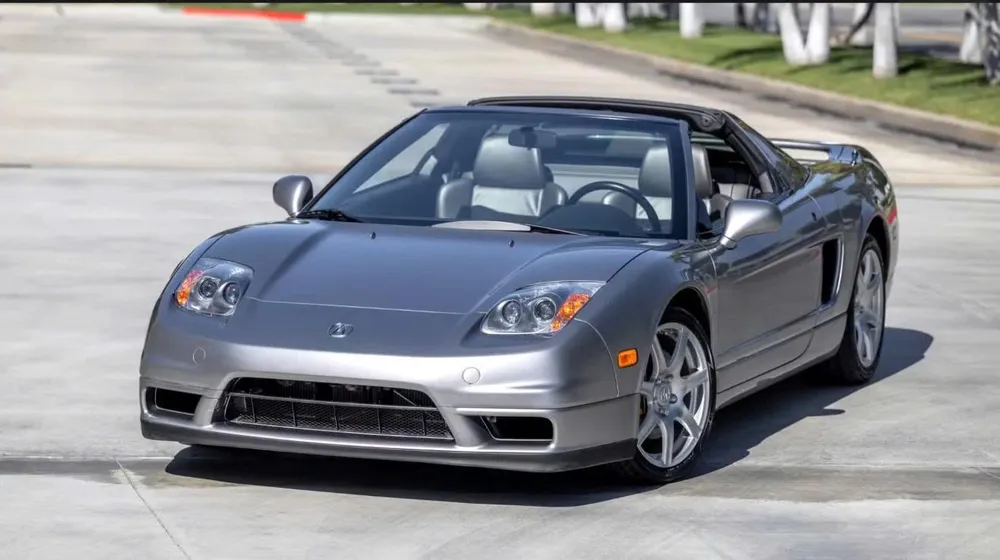 Những siêu xe có phí bảo dưỡng thấp đáng ngạc nhiên.jpg