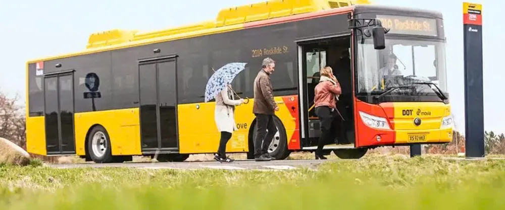 An ninh quốc gia Đan Mạch báo động vì 'công tắc ngắt điện' trên xe buýt Trung Quốc.jpg