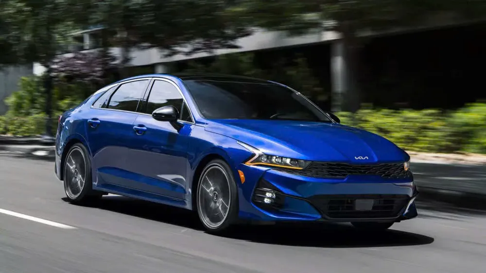 Kia thu hồi 250.000 xe sedan vì bình xăng có thể tan chảy.jpg