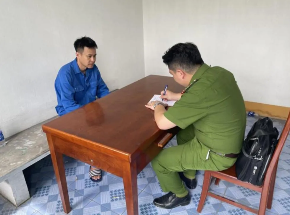 Bị can Nguyễn Văn Nhị tại Cơ quan Công an điều tra. Ảnh CTV Bị can Nguyễn Văn Nhị tại Cơ quan Công an điều tra. Ảnh CTV