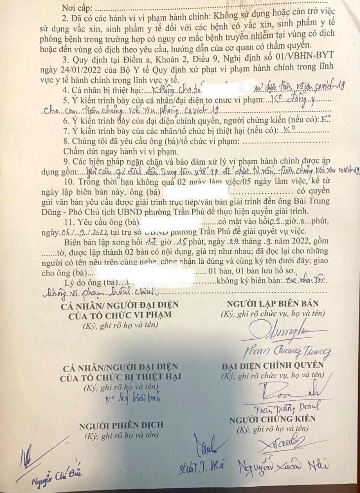 Biên bản vi phạm hành chính do UBND phường Trần Phú, TP Móng Cái lập. Ảnh CTT TP Móng Cái.