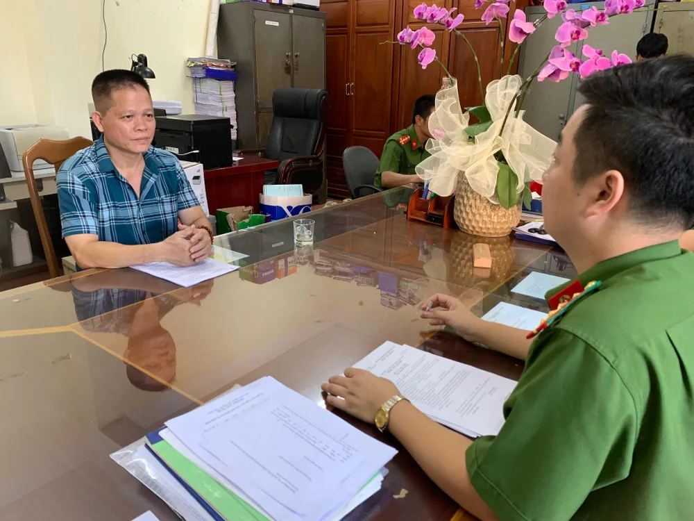 Bị can Hoàng Tuấn tại Cơ quan CSĐT Công an tỉnh Lạng Sơn. Ảnh: CA