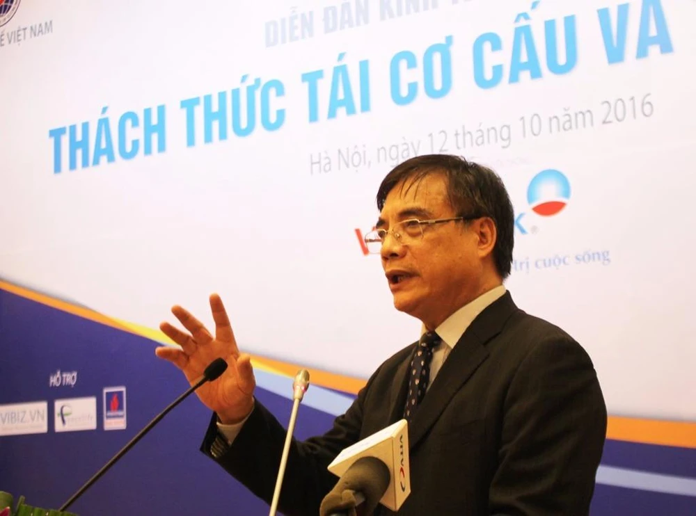 TS Trần Đình Thiên: "Cốt lõi của TCC vẫn chưa được đụng chạm đến". Ảnh: CHÂN LUẬN
