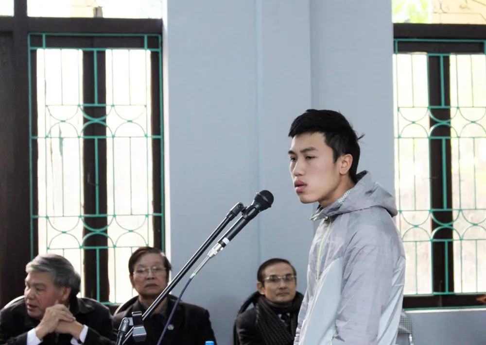 “Bị cáo không biết, không nhớ! Không biết nói gì!”