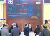 Chứng khoán: Chưa áp dụng đề xuất nâng “lô” 1000 đơn vị ảnh 1 Phải có 4 cây vàng mới được mua cổ phiếu?