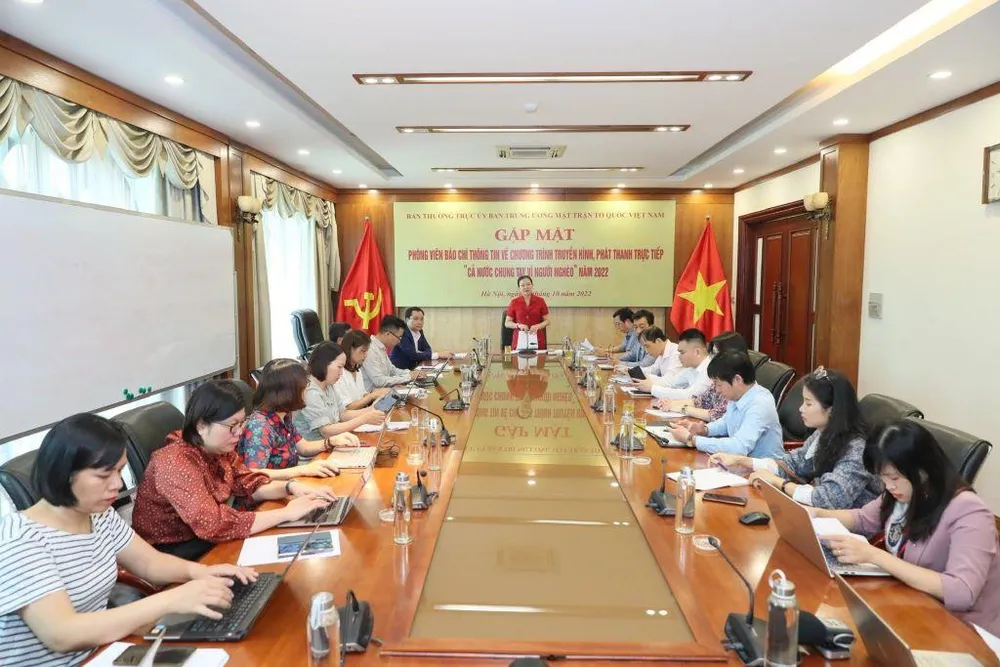 Buổi gặp gỡ giữa Ủy ban Trung ương Mặt trận Tổ quốc Việt Nam và báo chí. Ảnh: MT