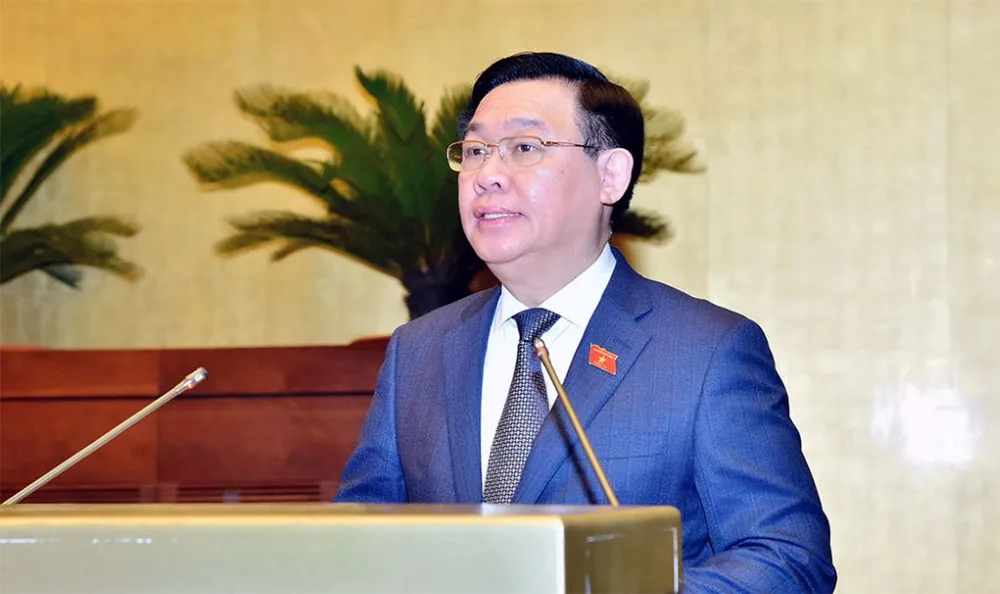 Chủ tịch Quốc hội Vương Đình Huệ phát biểu khai mạc kỳ họp bất thường lần thứ 2. Ảnh: QH Chủ tịch Quốc hội Vương Đình Huệ phát biểu khai mạc kỳ họp bất thường lần thứ 2. Ảnh: QH