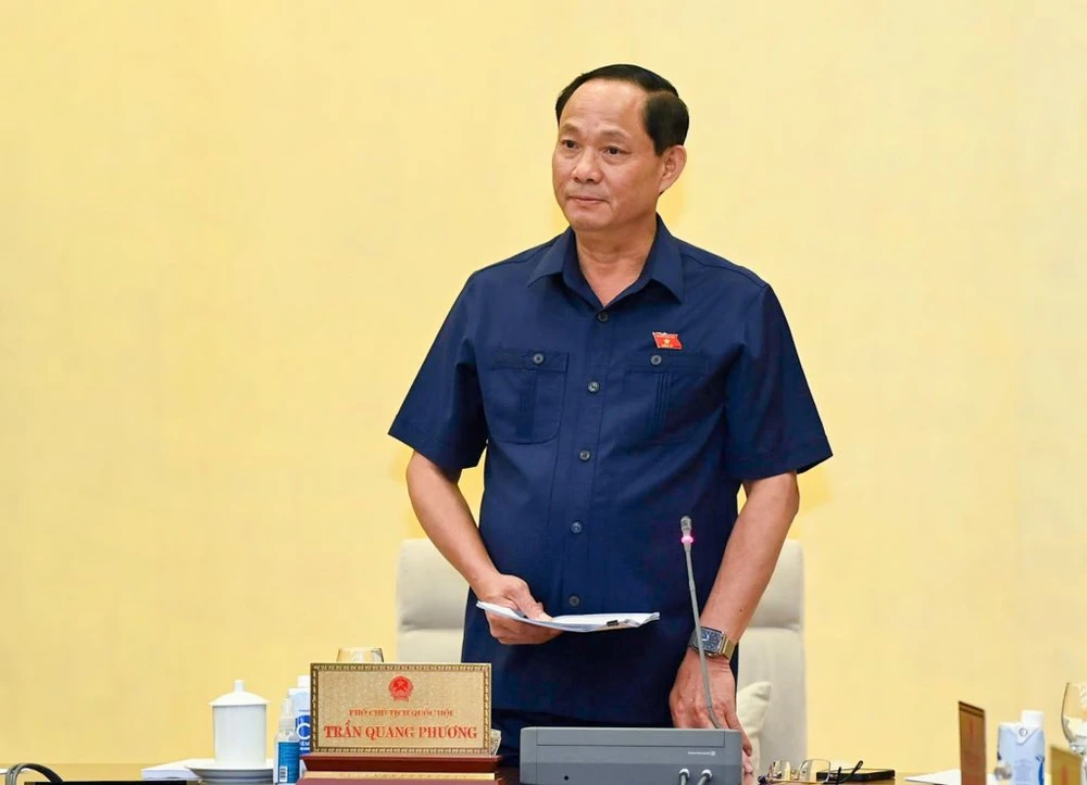 Phó Chủ tịch QH Trần Quang Phương nêu ý kiến. Ảnh: TOÀN NGUYỄN