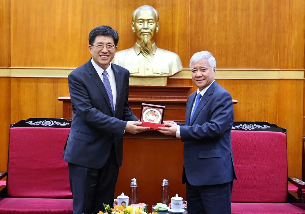 Chủ tịch Mặt trận Tổ quốc Việt Nam Đỗ Văn Chiến: Thanh niên Việt Nam – Trung Quốc phải vun đắp truyền thống hữu nghị