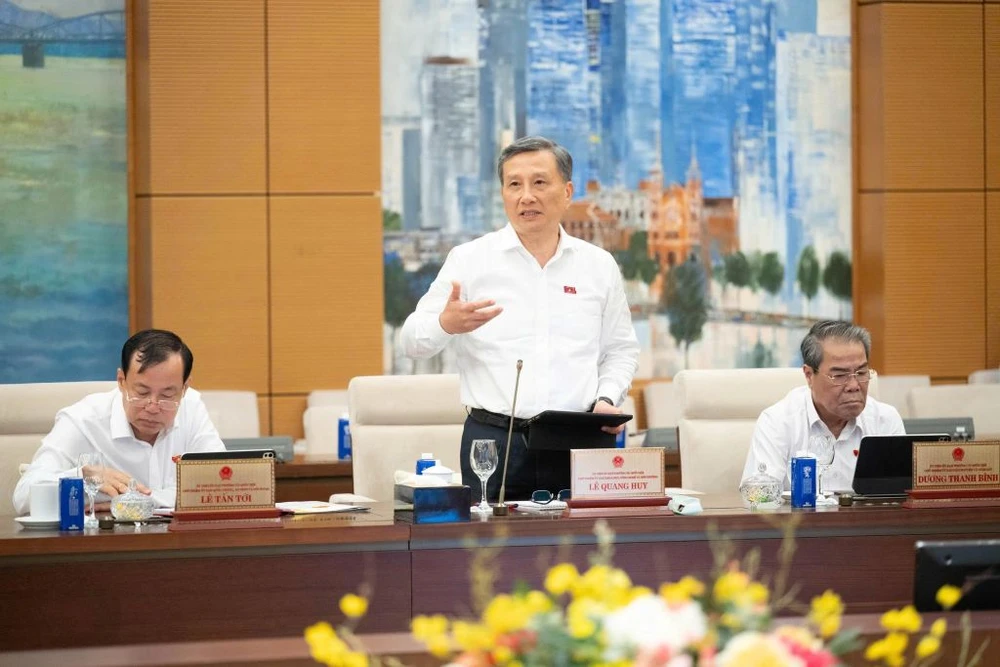 Cần cho thí điểm tàu bay không người lái, phương tiên bay siêu nhẹ